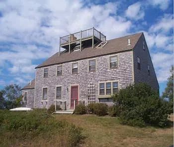 rental property in 17 Greenleaf Road