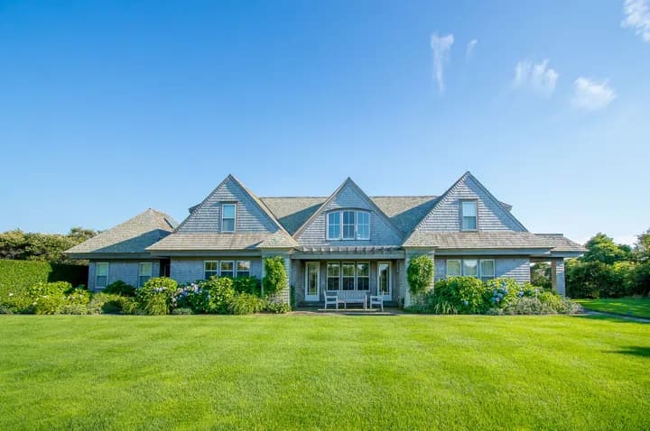 rental property in 21 North Pasture Lane