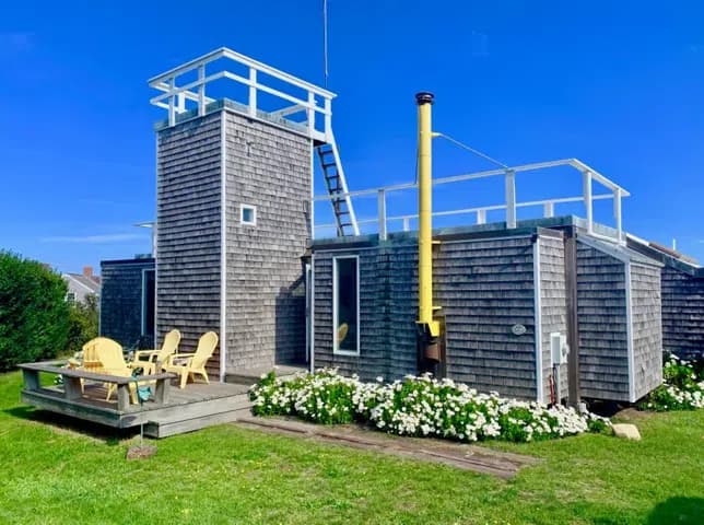 rental property in 5 Rhode Island Avenue