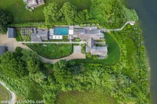 rental property in 3 Beacon Lane