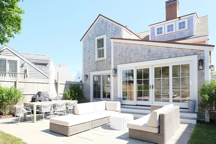 rental property in 28 North Water Street