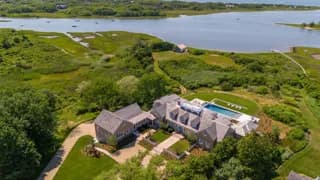 rental property in 256 Polpis Road