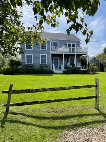 rental property in 60 Grove Lane
