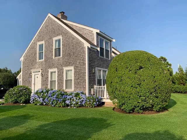 rental property in 72 Lovers Lane