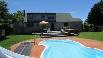 rental property in 1 & 3 Jeans Way