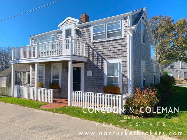 rental property in 8 Broadway