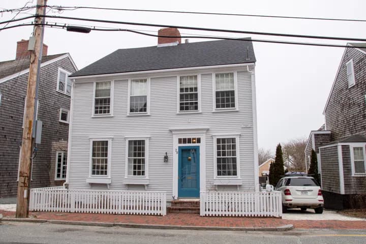 rental property in 28 Union Street