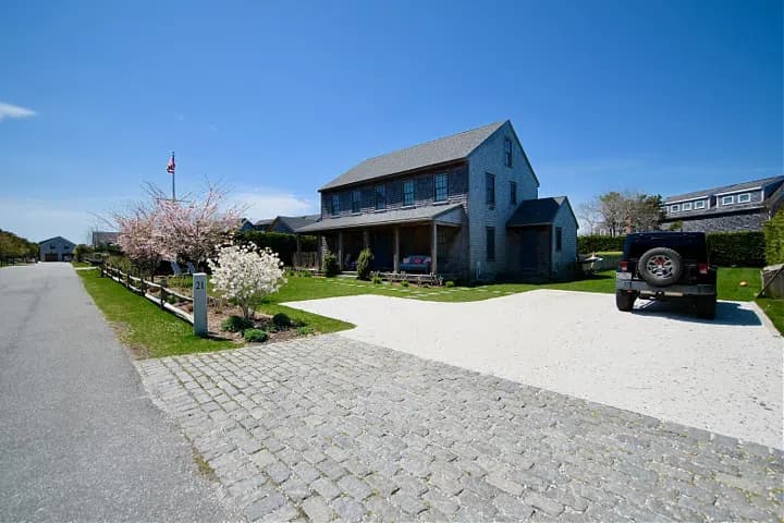 rental property in 21 Micheme Lane