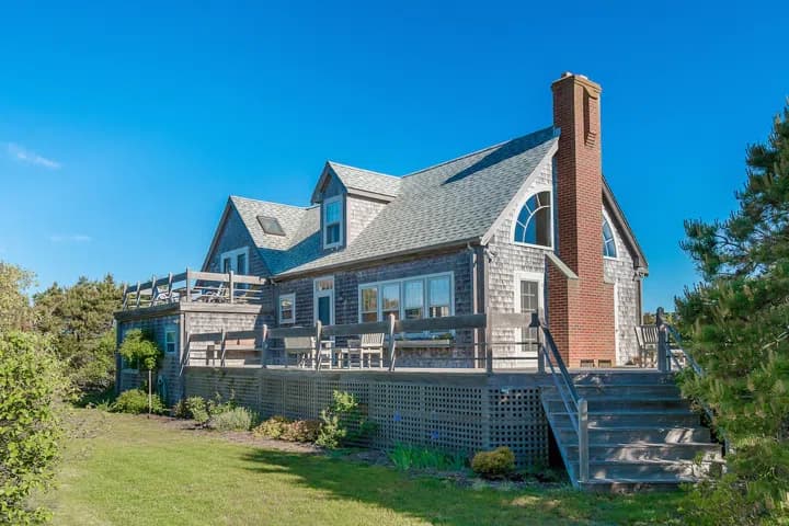 rental property in 12 Irving Street