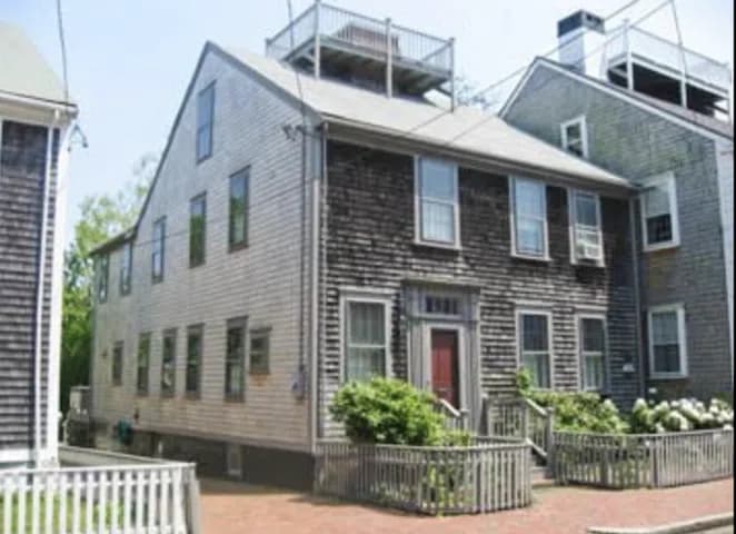 rental property in 16 Union Street