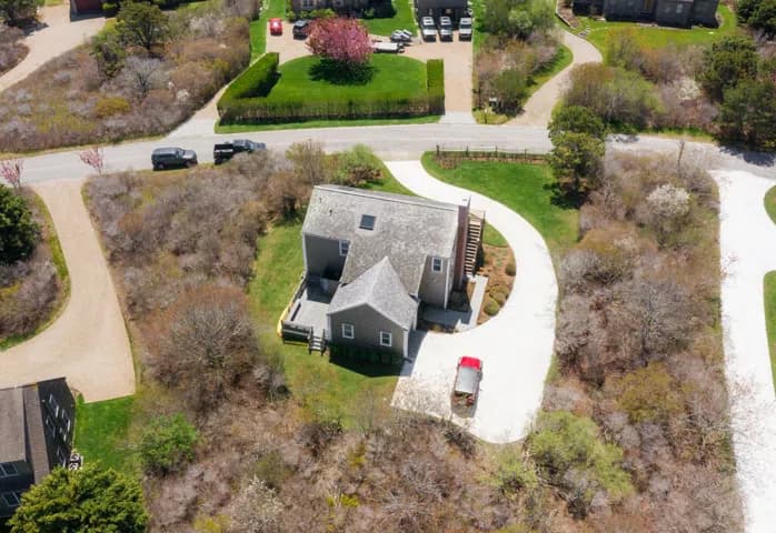 rental property in 35 Long Pond Drive