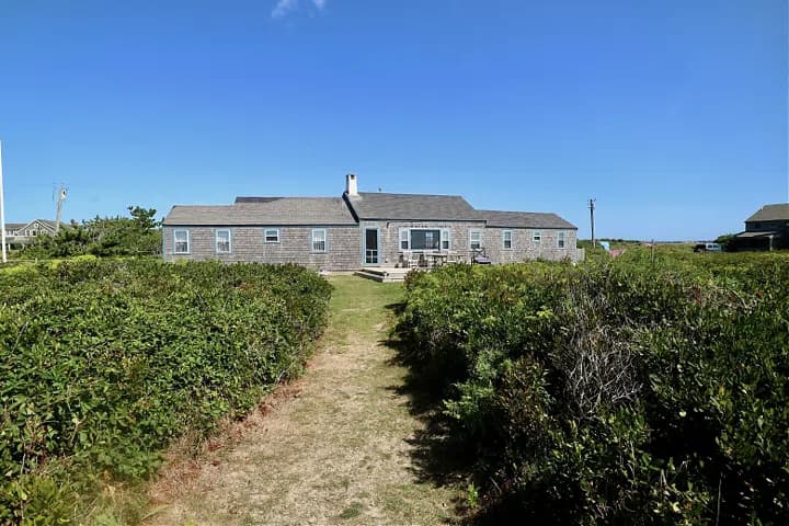 rental property in 61 Nobadeer Avenue