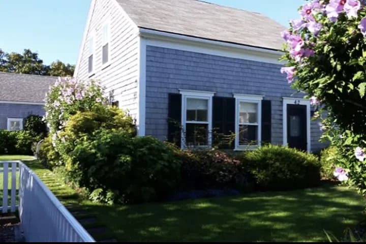 rental property in 42 West Chester Street
