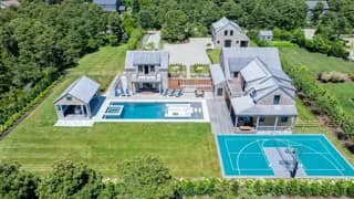 rental property in 14 Correia Lane