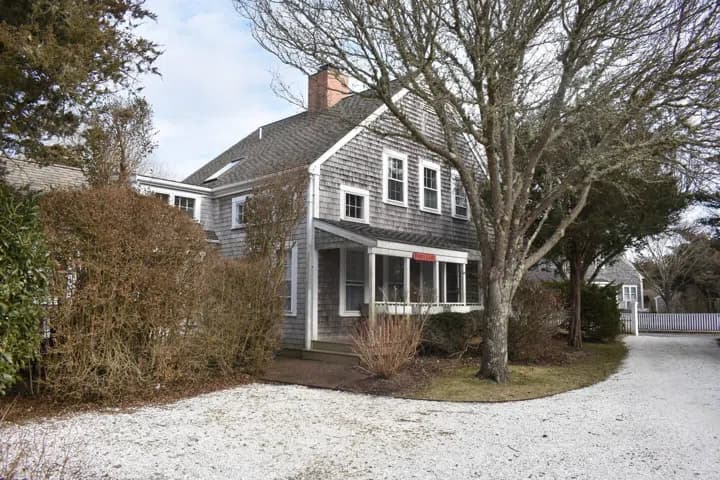 rental property in 41 Autopscot Circle