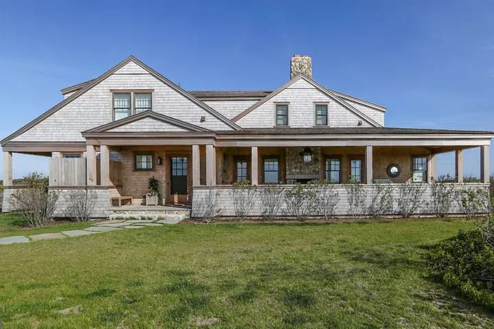 rental property in 37 West Miacomet Road