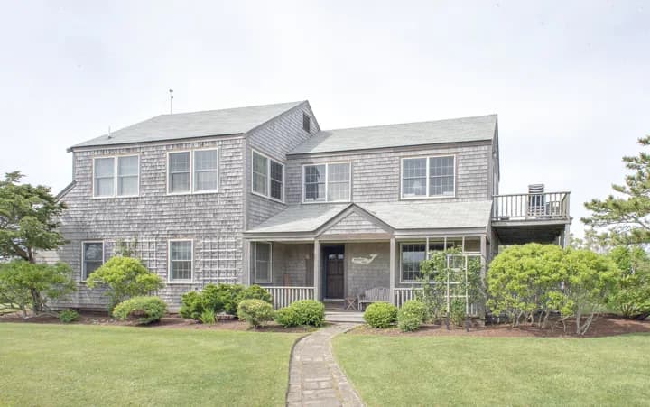 rental property in 32 Old Tom Nevers Road