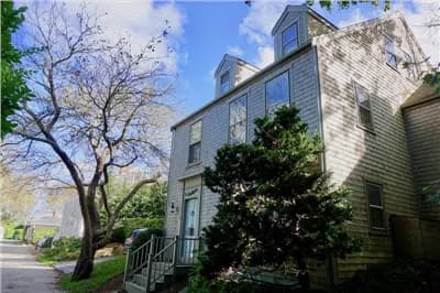rental property in 6 Angola Street