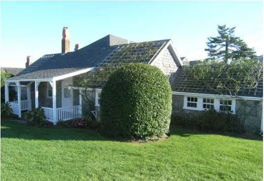 rental property in 8 Pochick Street