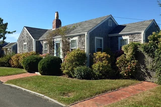 rental property in 1 Sylvia Lane