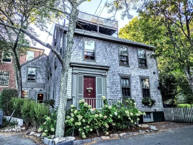 rental property in 8 Westminster Street