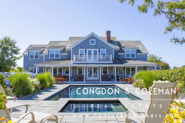 rental property in 6 Capaum Pond Road