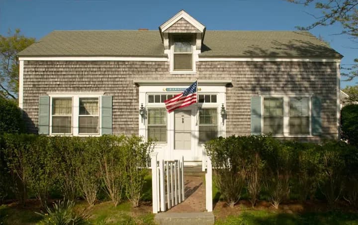 rental property in 71 & 73 North Liberty Street