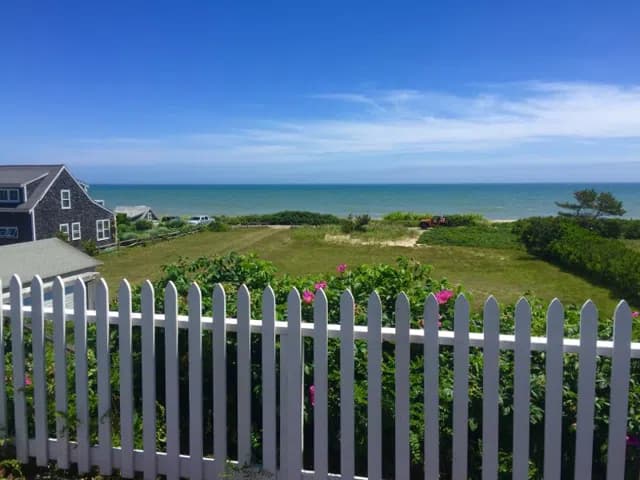 rental property in 4 Elbow Lane