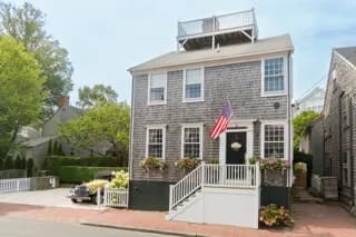 rental property in 37 Union Street