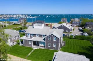 rental property in 2 Shore Road