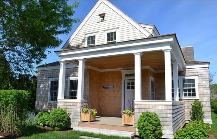 rental property in 5 Bunker Hill Road