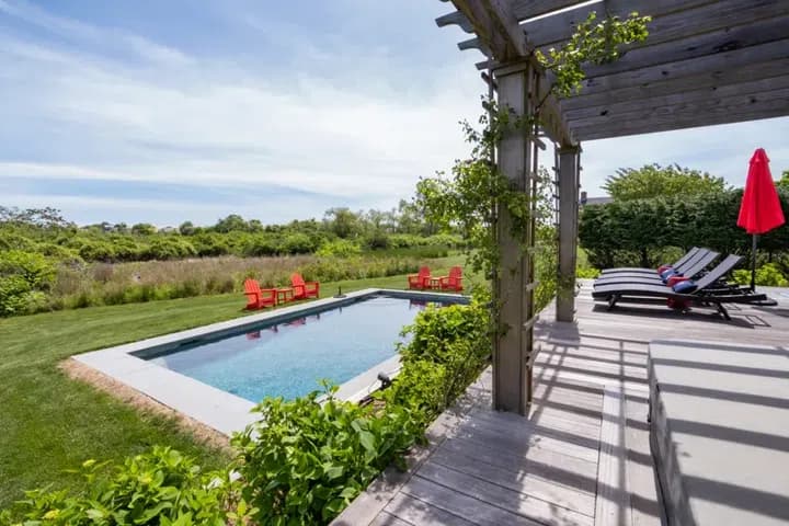 rental property in 62 West Chester Street