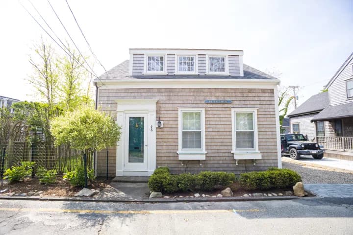 rental property in 26 New Street