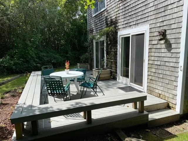rental property in 6 West Chester Street