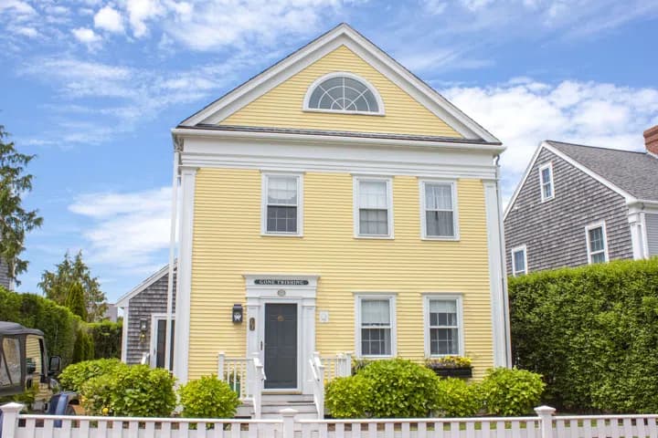 rental property in 17 Kittiwake Lane