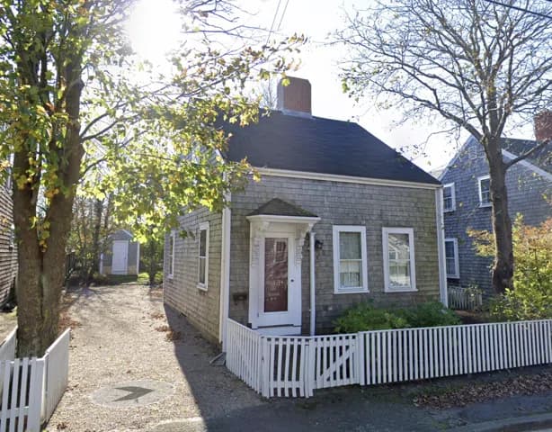 rental property in 7 Prospect Street