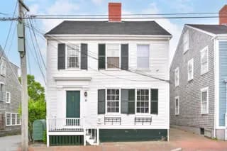 rental property in 27 Fair Street