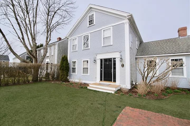 rental property in 6 Killdeer Lane