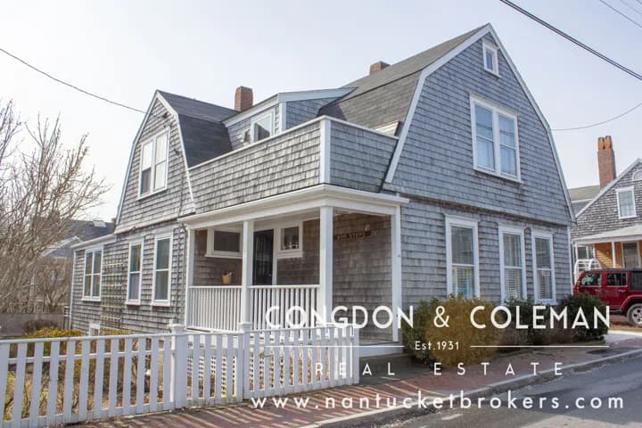 rental property in 18 Hussey Street