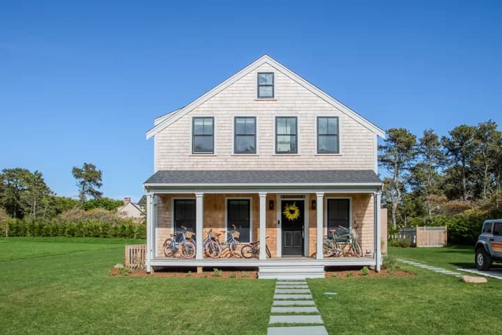 rental property in 13R Evergreen Way