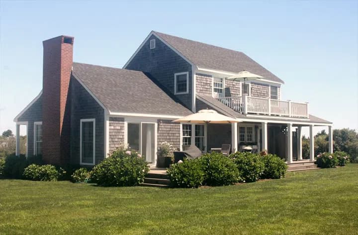 rental property in 237 Hummock Pond Road