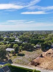 rental property in 7 Gray Avenue