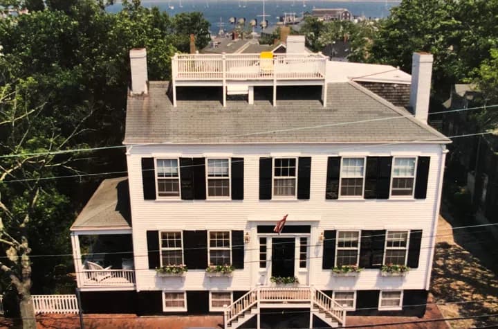 rental property in 45 Center Street
