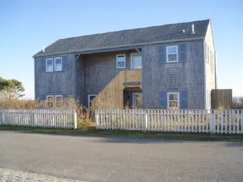 rental property in 11 Wanoma Way